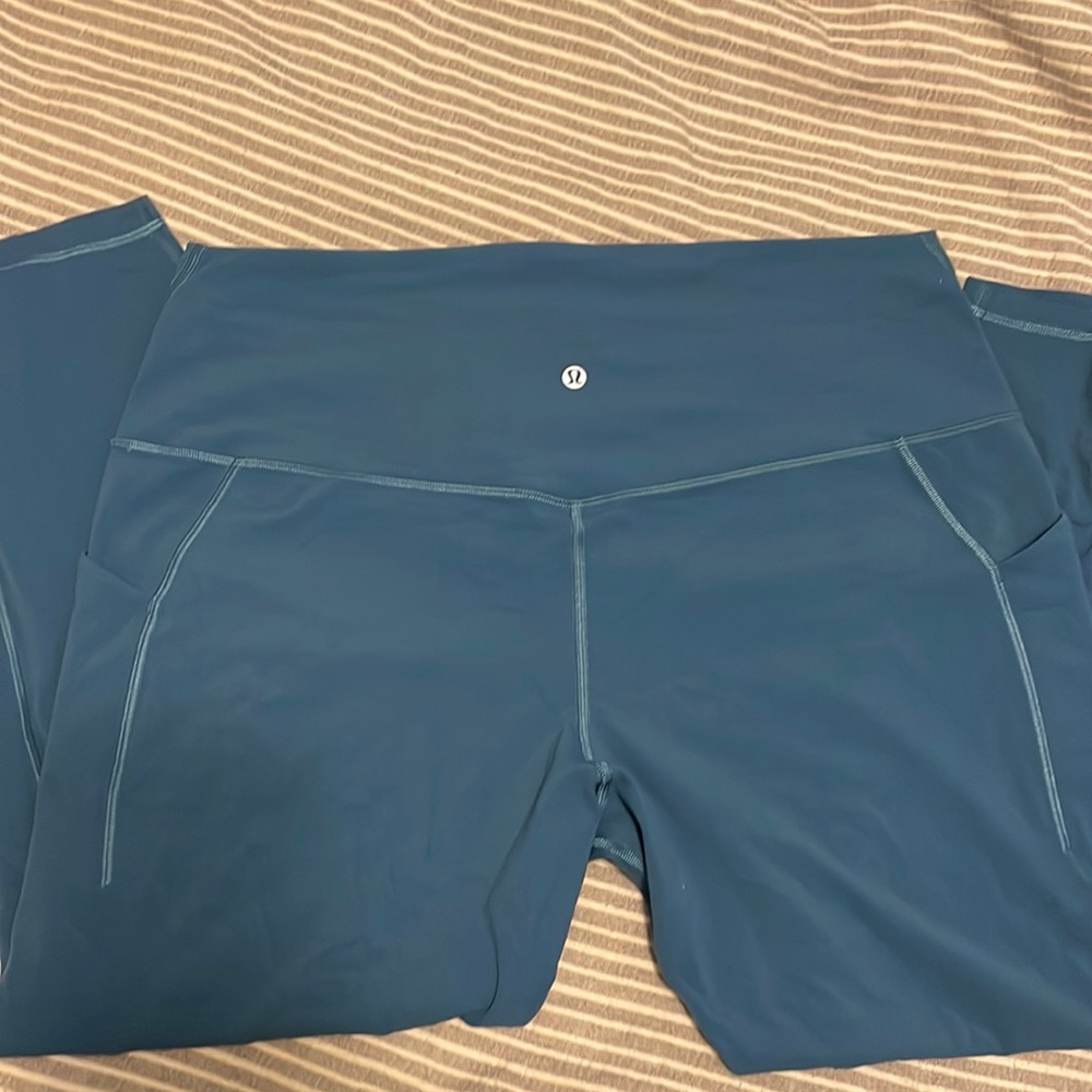 Lululemon women’s leggings